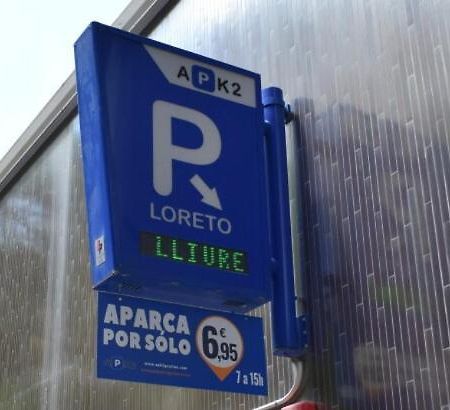 Letsgo Camp Nou Apartment Barcelona Exterior photo
