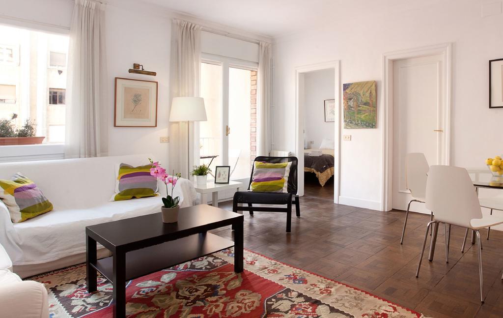 Letsgo Camp Nou Apartment Barcelona Room photo