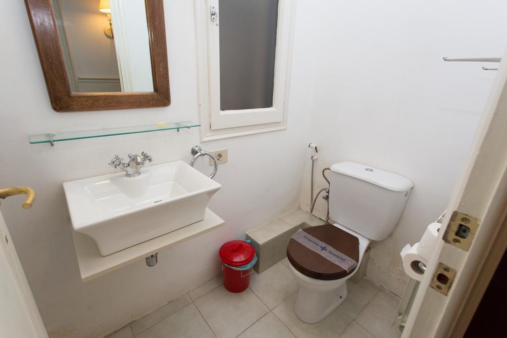 Letsgo Camp Nou Apartment Barcelona Exterior photo